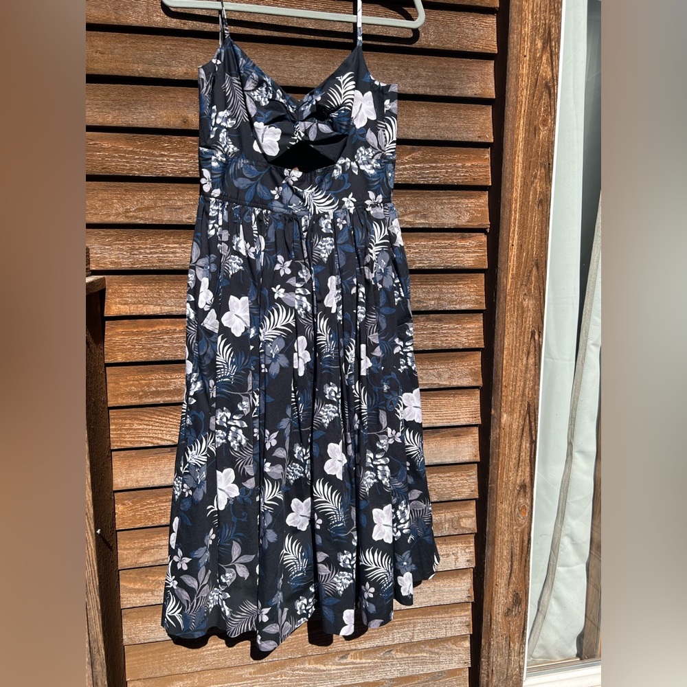 BNWT Banana Republic Heritage Midi Floral Dress